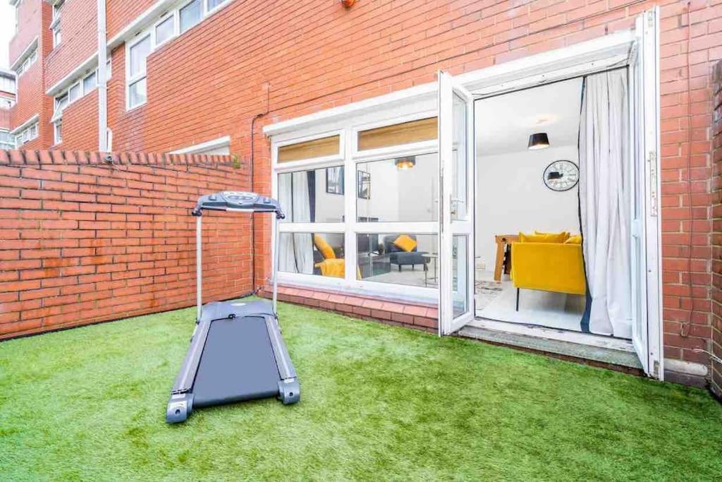 ✪Central✪6Bed✪ Parking✪Pool Table✪Private Patio ✪ Μπέρμιγχαμ Εξωτερικό φωτογραφία