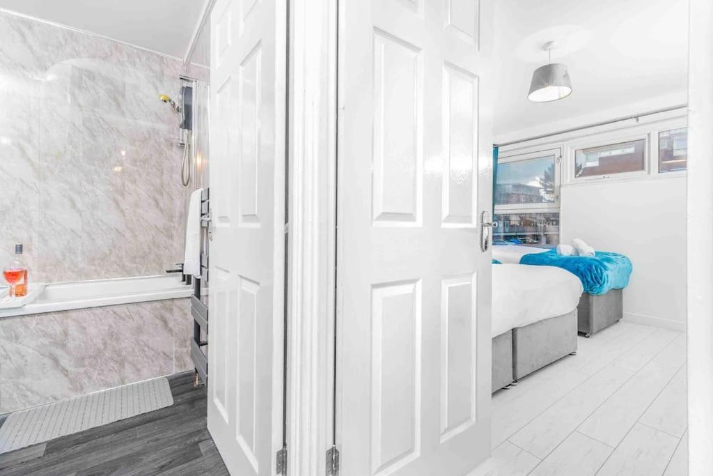 ✪Central✪6Bed✪ Parking✪Pool Table✪Private Patio ✪ Μπέρμιγχαμ Εξωτερικό φωτογραφία
